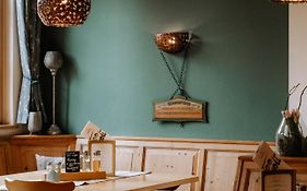 Landhotel Gary